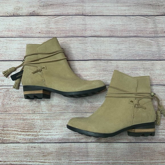 Sorel Shoes - Sorel Farah Waterproof Short Boot Tan Suede NWT READ DESCRIPTION